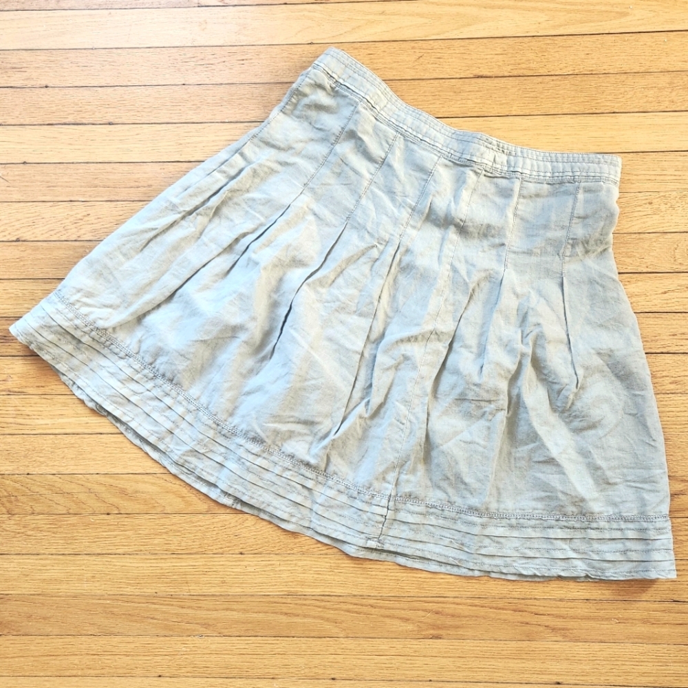 H&M Linen Blend Flowy Pleated Pale Sage Green Skirt